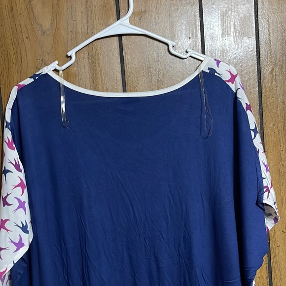 NorthCrest Blouse - Picture 4 of 6